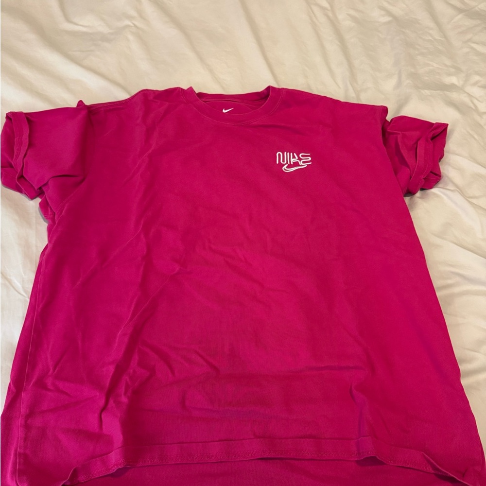 Nike Fuchsia Tee